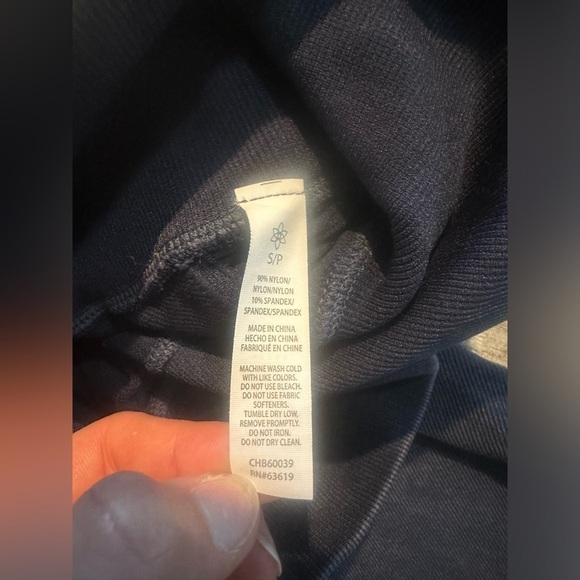 Harmony and Balance Blue Ribbed Leggings Size Small - Picture 4 of 5